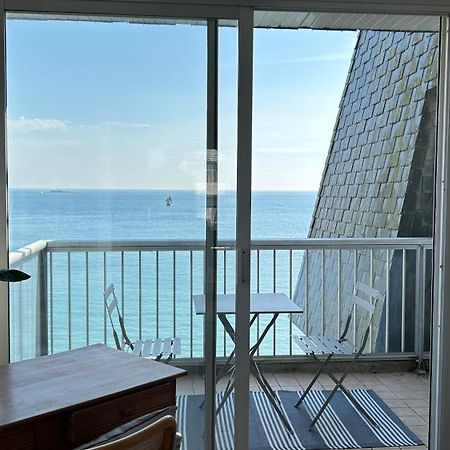 Appartement Pied Dans L'Eau - La Comtesse Сен-Ке-Портриё Экстерьер фото